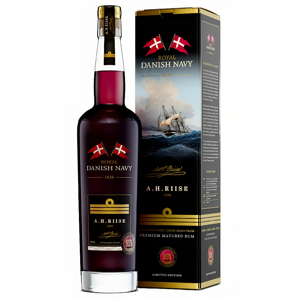 Ром A.H. Riise Royal Danish Navy Strength (gift box)
